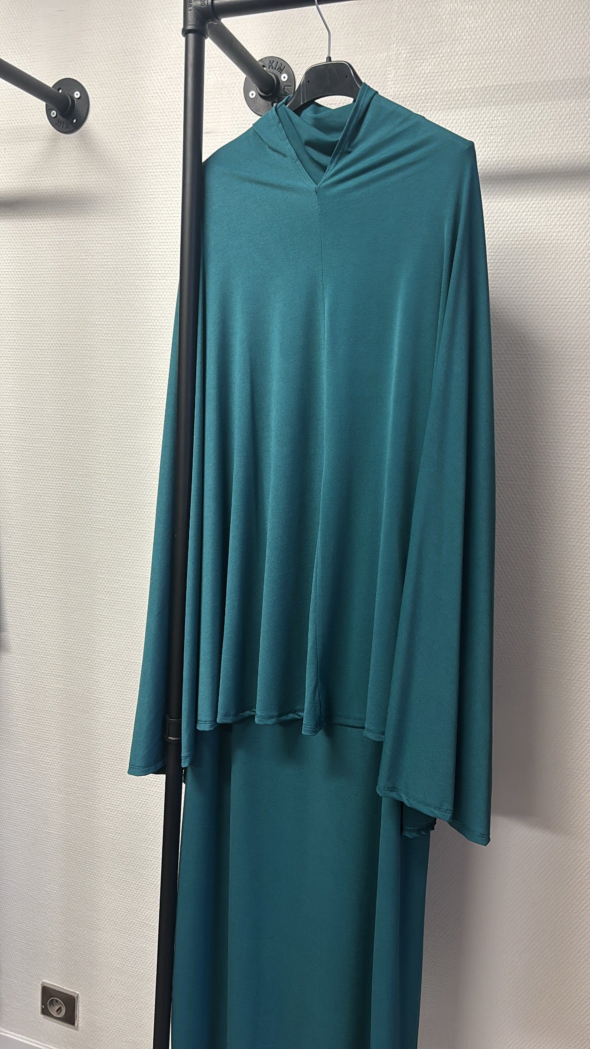 ABAYA + KHIMAR BLEU CANARD