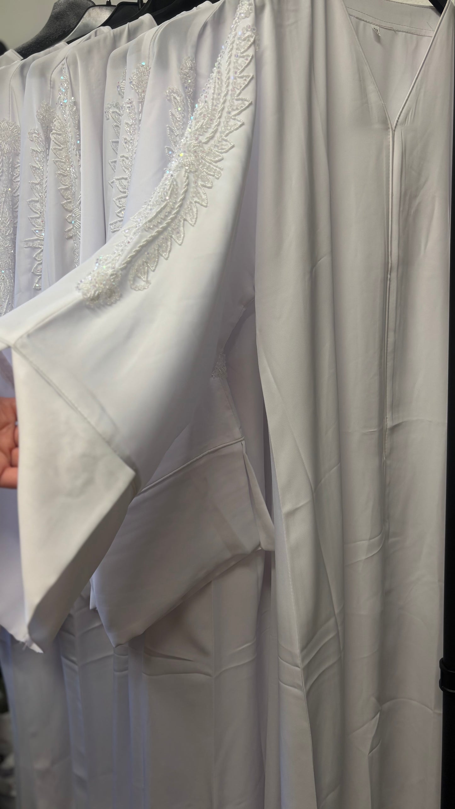 TESNIM WHITE